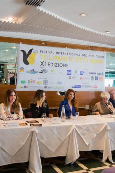 Festival Tulipani Di Seta Nera Conferenza 17 Aprile 2018 21 41534707891 O